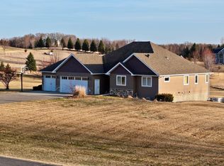 23672 Highland Trl, Fergus Falls, MN 56537