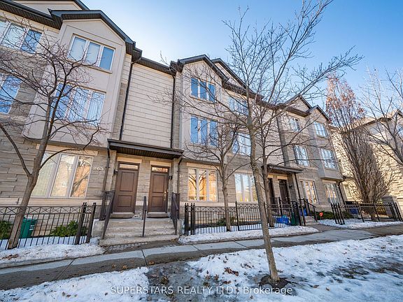 2nd image of 261 S Park Rd