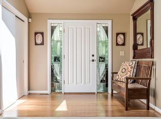 630 Woods Hollow Ln, Powell, OH