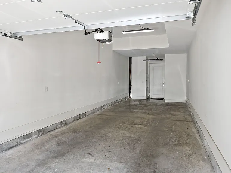 3117 Belwood St — Photo 35