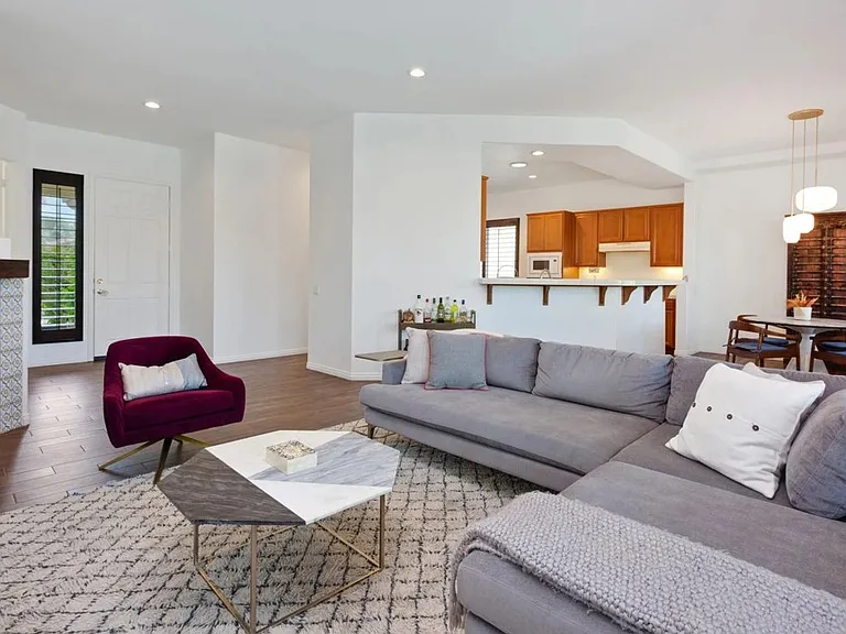 43625 Parkway Esplanade E — Photo 16