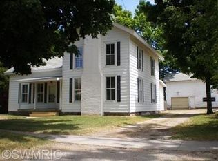 323 Blackstone Ave, Colon, MI 49040