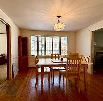 4th image of 40 Fall Lane