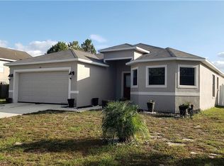 418 Majestic Gardens Blvd, Winter Haven, FL 33880