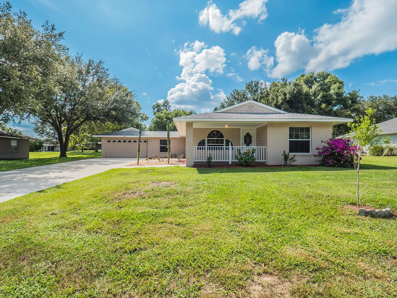 36611 Antone Dr — Photo 2