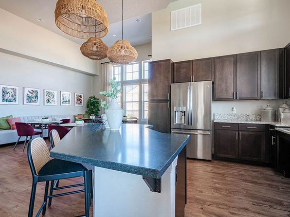 4050 Eastchester Dr APT 919