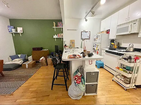 Rented by The Downtown LLC | media 17