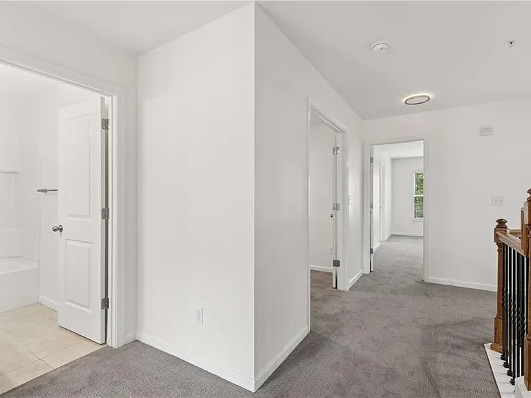 3377 Vintage Cir SE — Photo 19