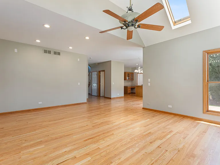 1018 Stockton Ct — Photo 39