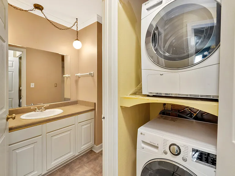 In-Unit Laundry