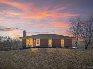 9007 Dry Dock Dr, Liberty, MO 64068