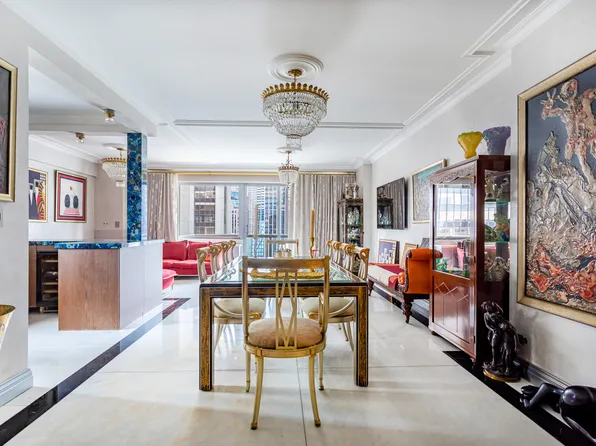 58 West 58th Street 30E image 1 of 13