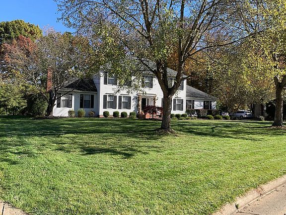 2nd image of 7591 Sugar Creek Dr