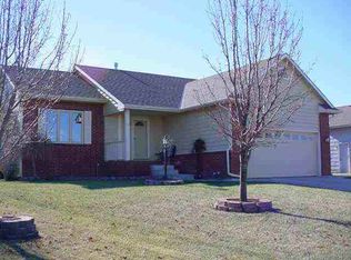 525 Greenfield St, Valley Center, KS 67147