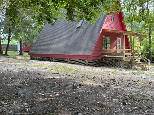 3614 Sunset Dr, Lauderdale, MS 39335