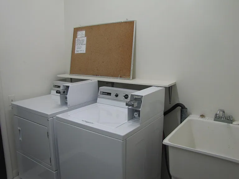 801 Washington St #11 — Photo 8