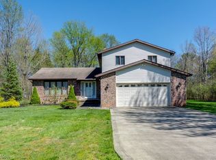 6815 Liberty Rd, Solon, OH 44139