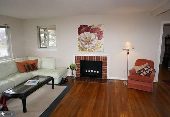 4th image of 7501 Camp Alger Ave