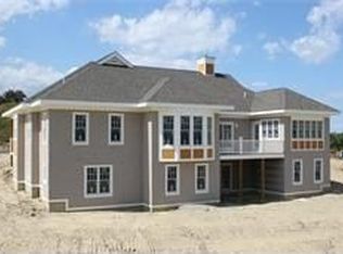 230 Sohier St #U, Cohasset, MA 02025