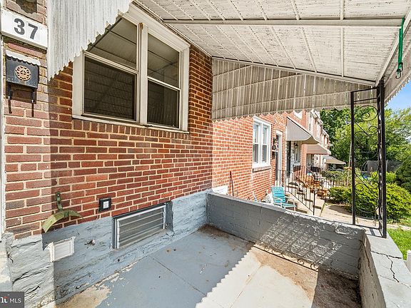 3rd image of 37 Concord Rd