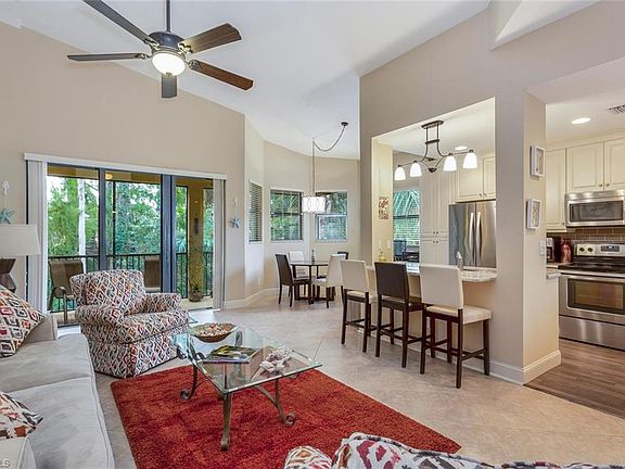 4th image of 27028 Adriana Cir APT 202