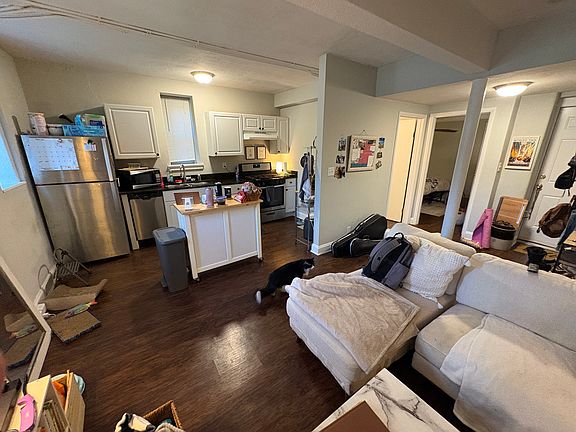 3rd image of 2499 Madison Rd APT 13