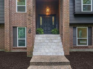 6 Sylvan Forest Dr, Spring, TX 77381