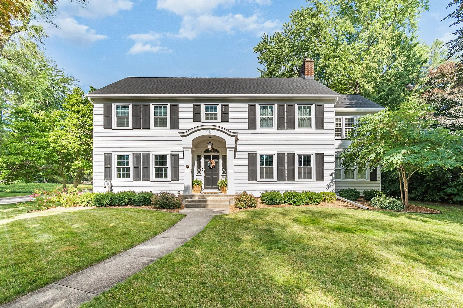 29 Davis Dr photo 1