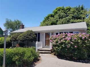 87 Treasure Rd, Narragansett, RI 02882