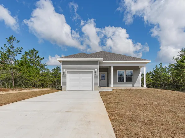 320 Woodlands Blvd, Defuniak Springs, FL 32433