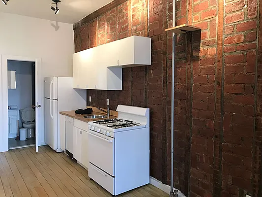 Rented by Bedford 6 Real Estate | media 16