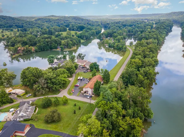 905 Inverness Rd #1, Perry Park, KY 40363