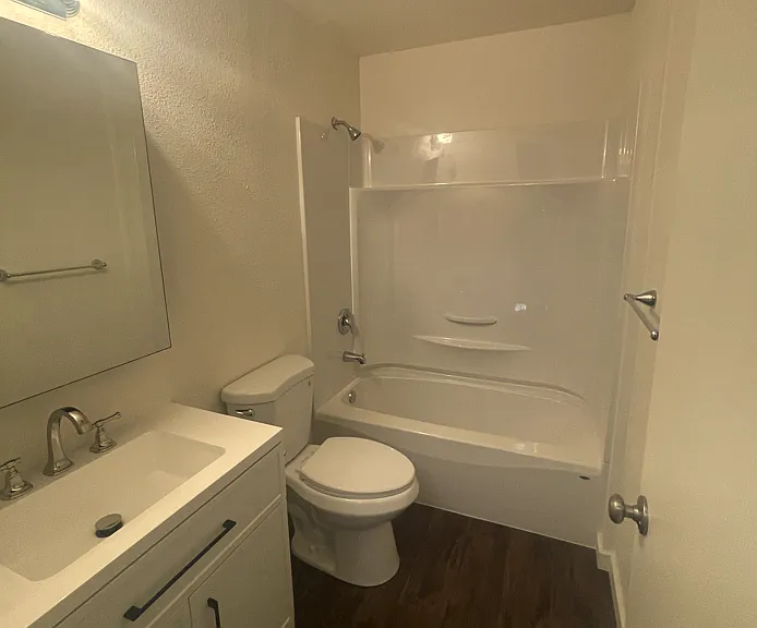 935 16th Ave #1 — Photo 8