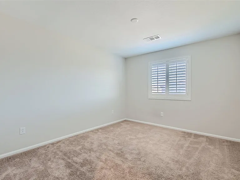 17 Pivot Ave — Photo 21