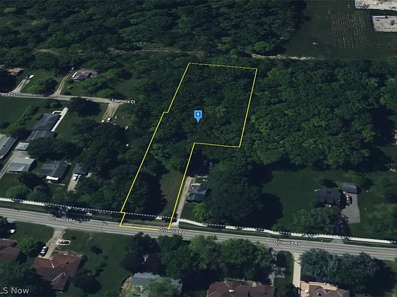 3rd image of 41903 Griswold Rd