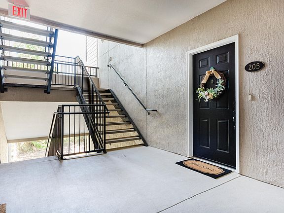 3rd image of 210 Presidents Cup Way Unit 205