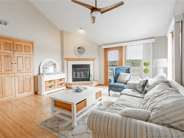210 Bluff Blvd Unit 4B, Camdenton, MO 65020
