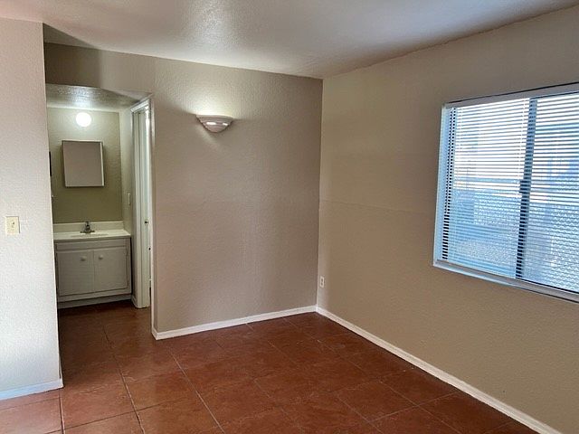 1st image of 3131 E Fairmount St APT G