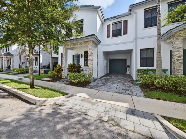 1624 SW 29TH Street, Fort Lauderdale, FL 33315
