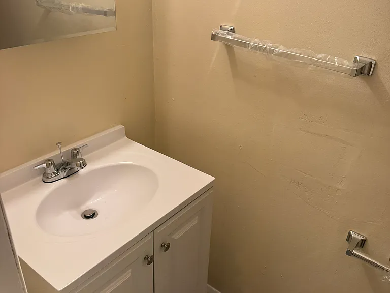 2228 Hunter Pl SE — Photo 11