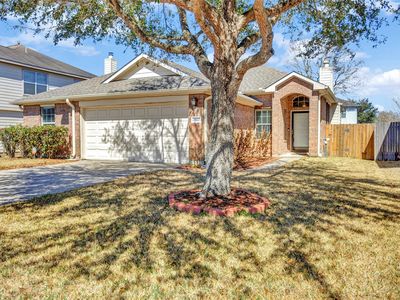 7822 Leaning Oak Dr, Texas City, TX, 77591