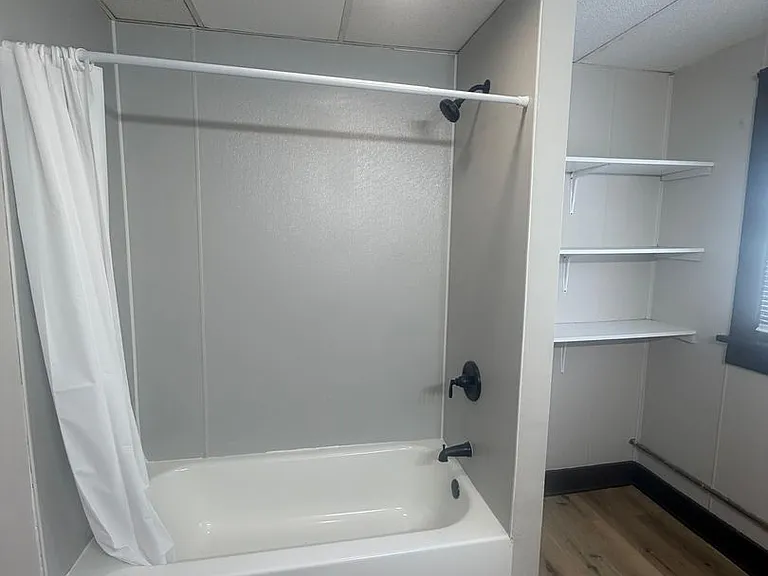 258 Carroll St — Photo 15
