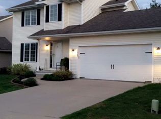 1505 E 1st Ave, Indianola, IA 50125