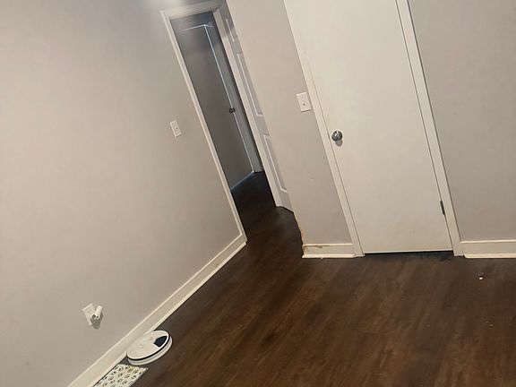 5th image of 802 Abney Ave APT B