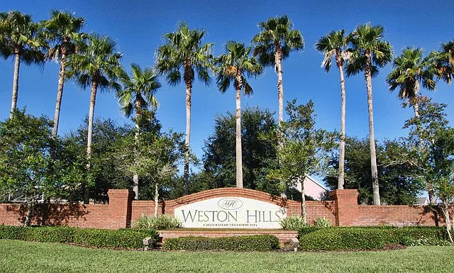 15437 Bay Vista Dr — Photo 2