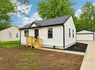 38849 Adkins Rd, Willoughby, OH 44094