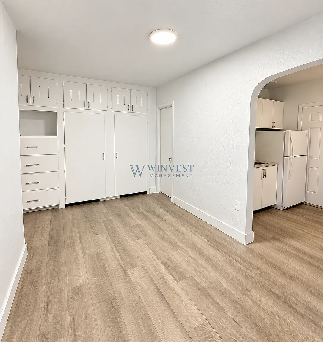 1815 McKinley St — Photo 3