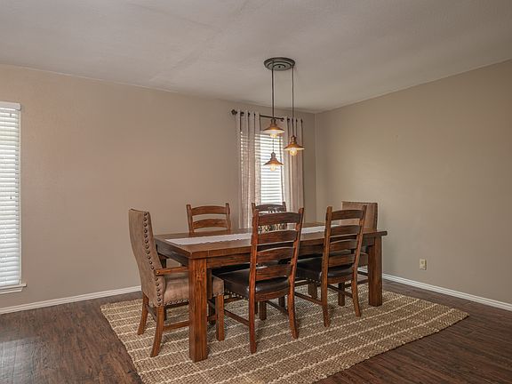 5th image of 13538 Primwood St