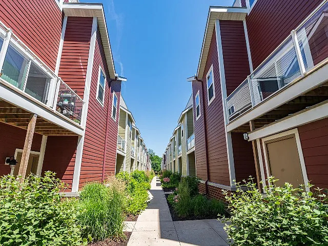 Row House 31 Row House 31