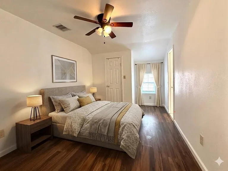 421 Sidney St #1 — Photo 10